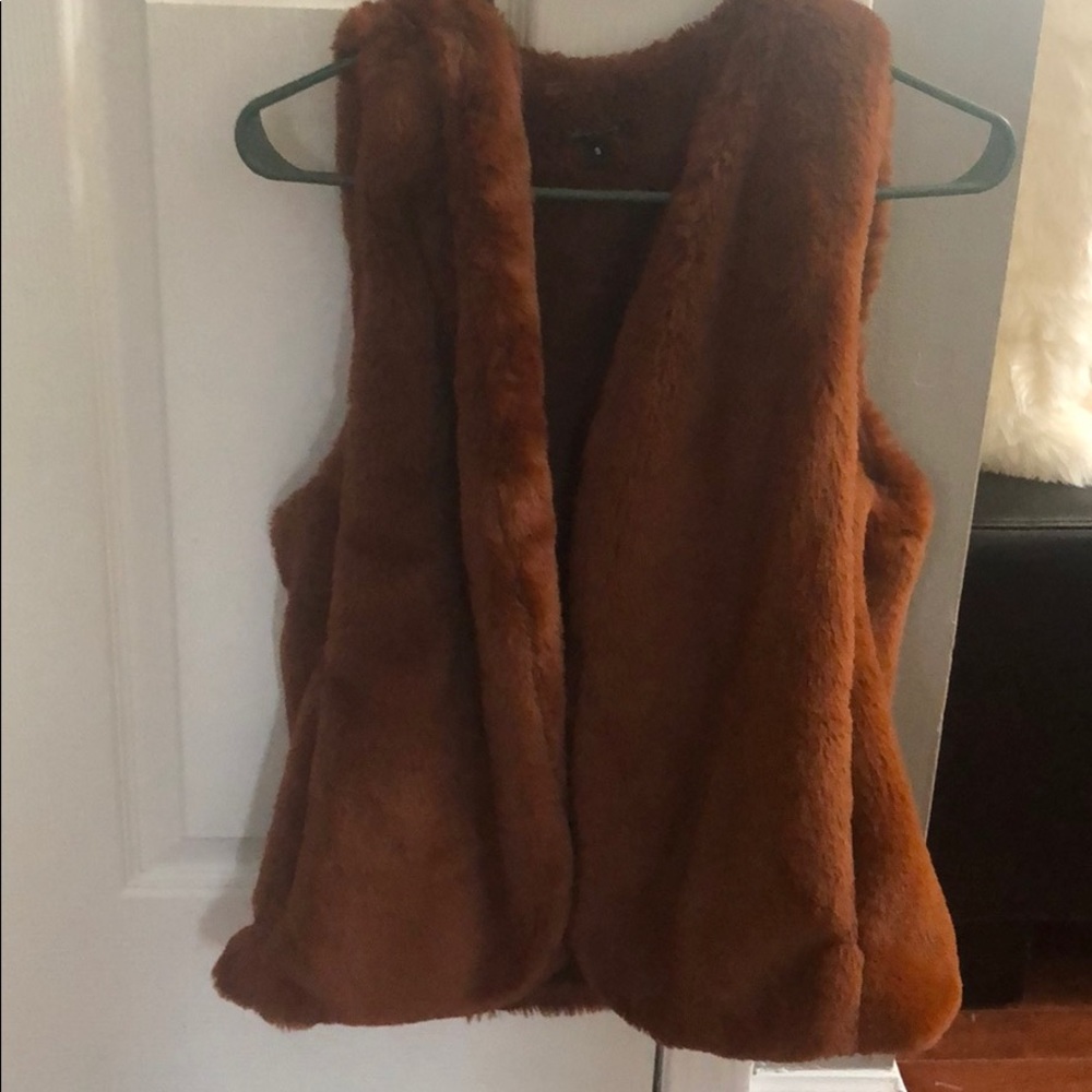 Fur vest